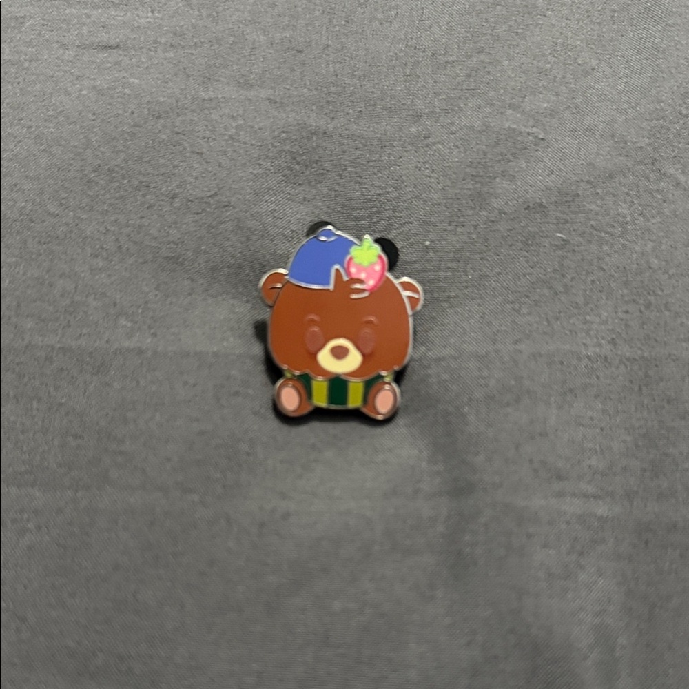 Munchlings Mystery Collection (Series 4) Kit Cloudkicker Brown Sugar Muffin Pin